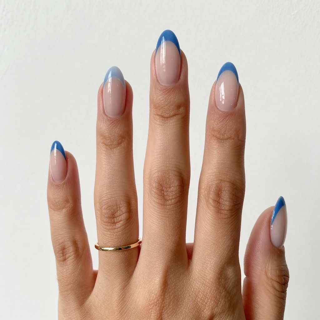 Light Blue Nail Ideas 8